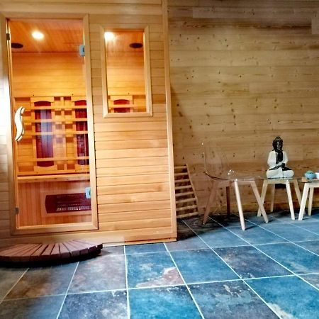 Hotel L'Oustalet Фон-Ромё Экстерьер фото