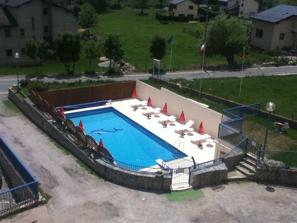 Hotel L'Oustalet Фон-Ромё Экстерьер фото