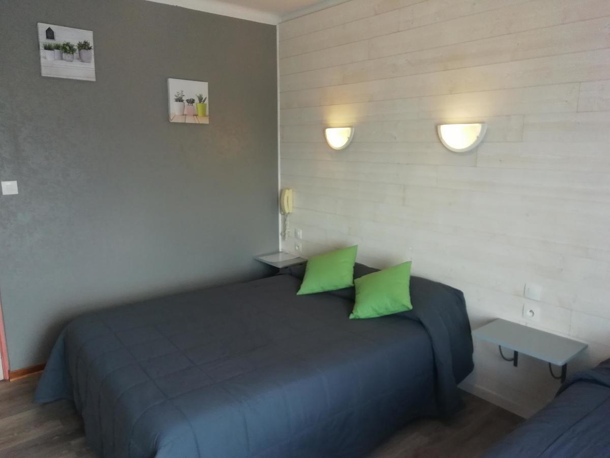 Hotel L'Oustalet Фон-Ромё Экстерьер фото