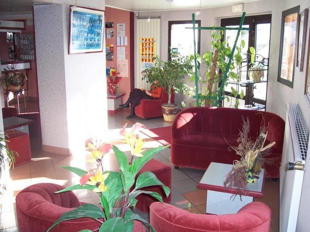 Hotel L'Oustalet Фон-Ромё Экстерьер фото