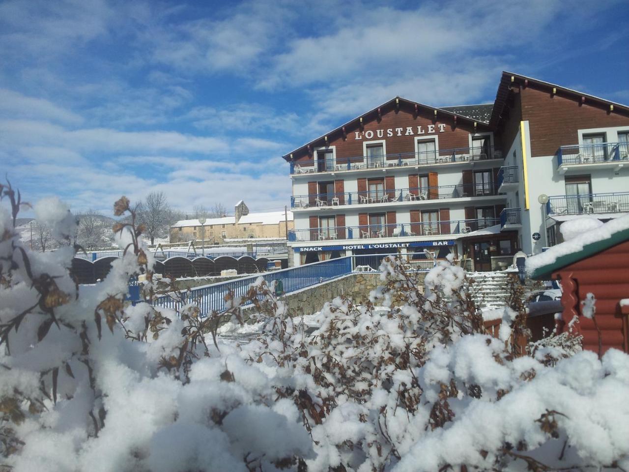 Hotel L'Oustalet Фон-Ромё Экстерьер фото